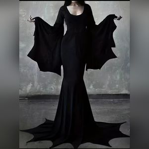 Morticia addams costume